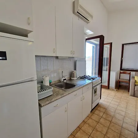 Dora Apartment