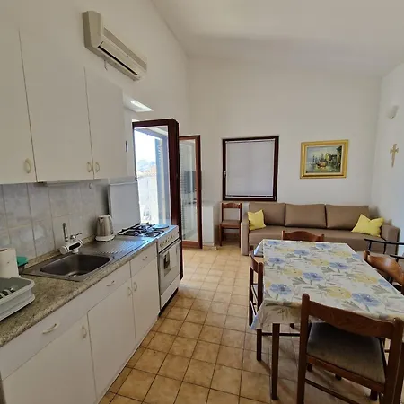 Apartamento Dora Baška
